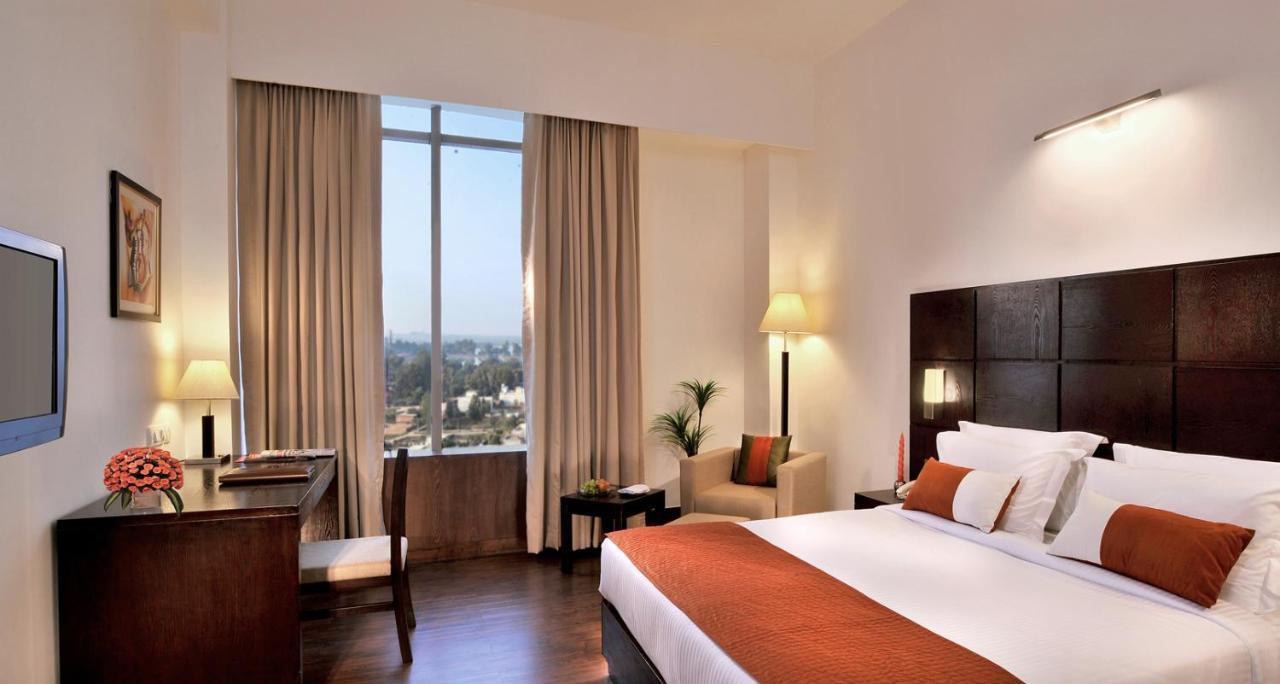 Comfort Inn Tulip Heights Bathinda Bagian luar foto