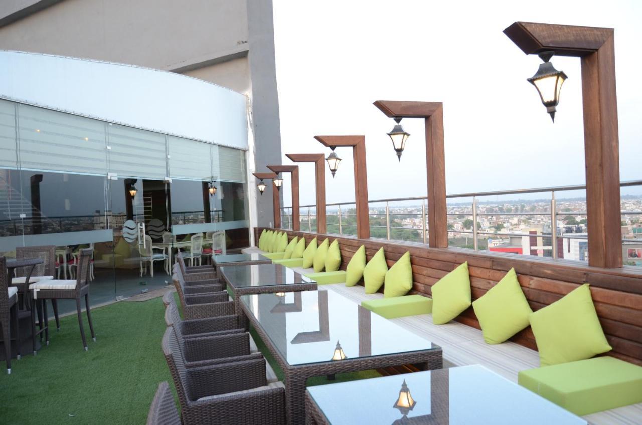 Comfort Inn Tulip Heights Bathinda Bagian luar foto