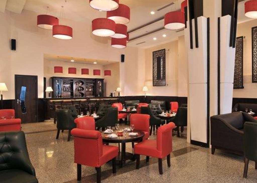 Comfort Inn Tulip Heights Bathinda Restoran foto