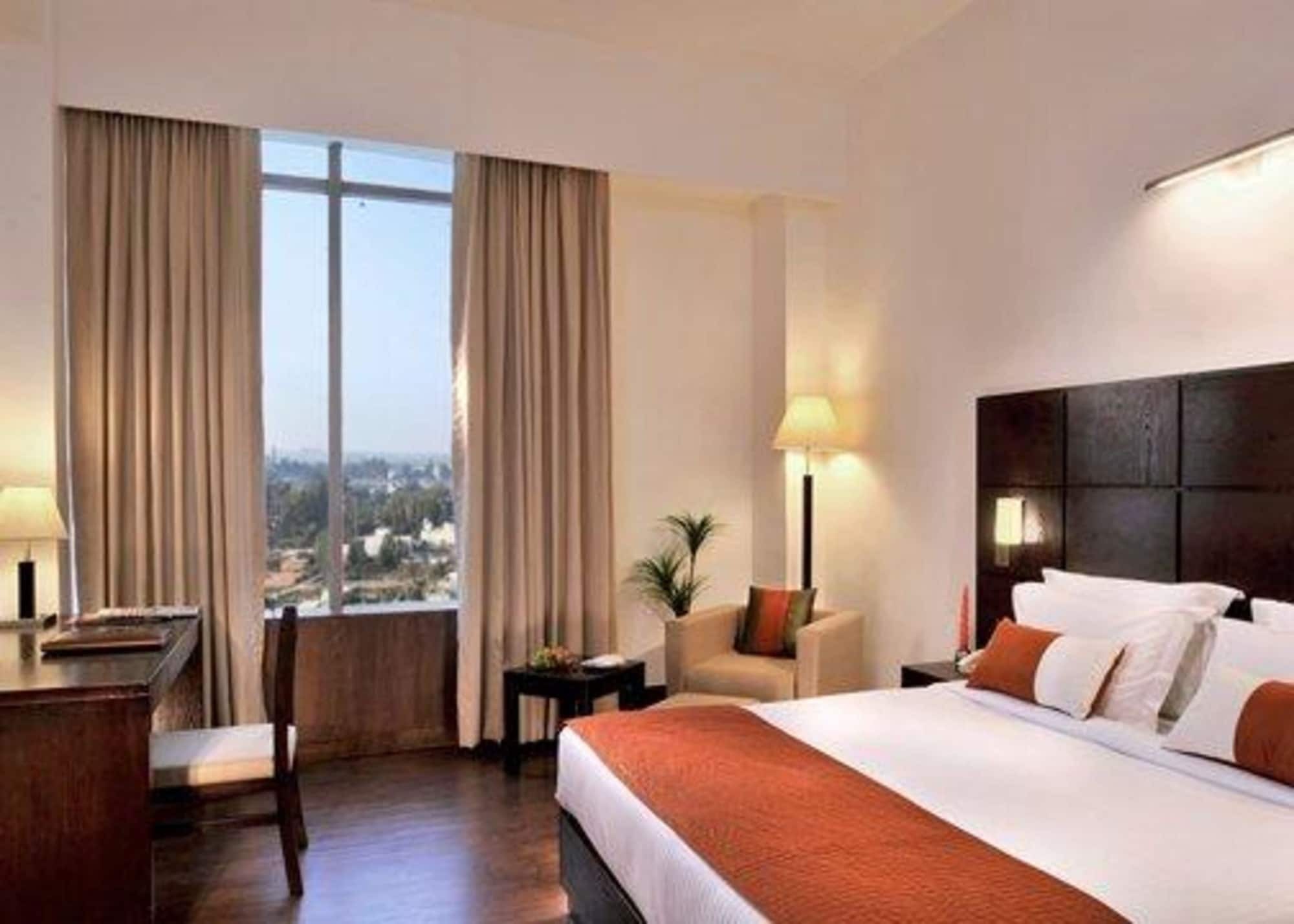 Comfort Inn Tulip Heights Bathinda Ruang foto